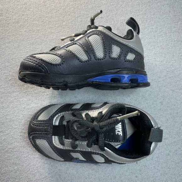 Baby Nike Sneaker/ Running Shoe | Size 4 - Picture 3 of 7